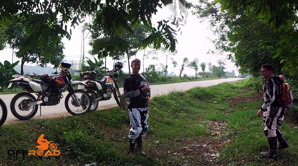 Vietnam Motorbike Hanoi Tours - Day Tour. Vietnam Offroad Tours motorbike riding around Hanoi in one day tour. Country road.